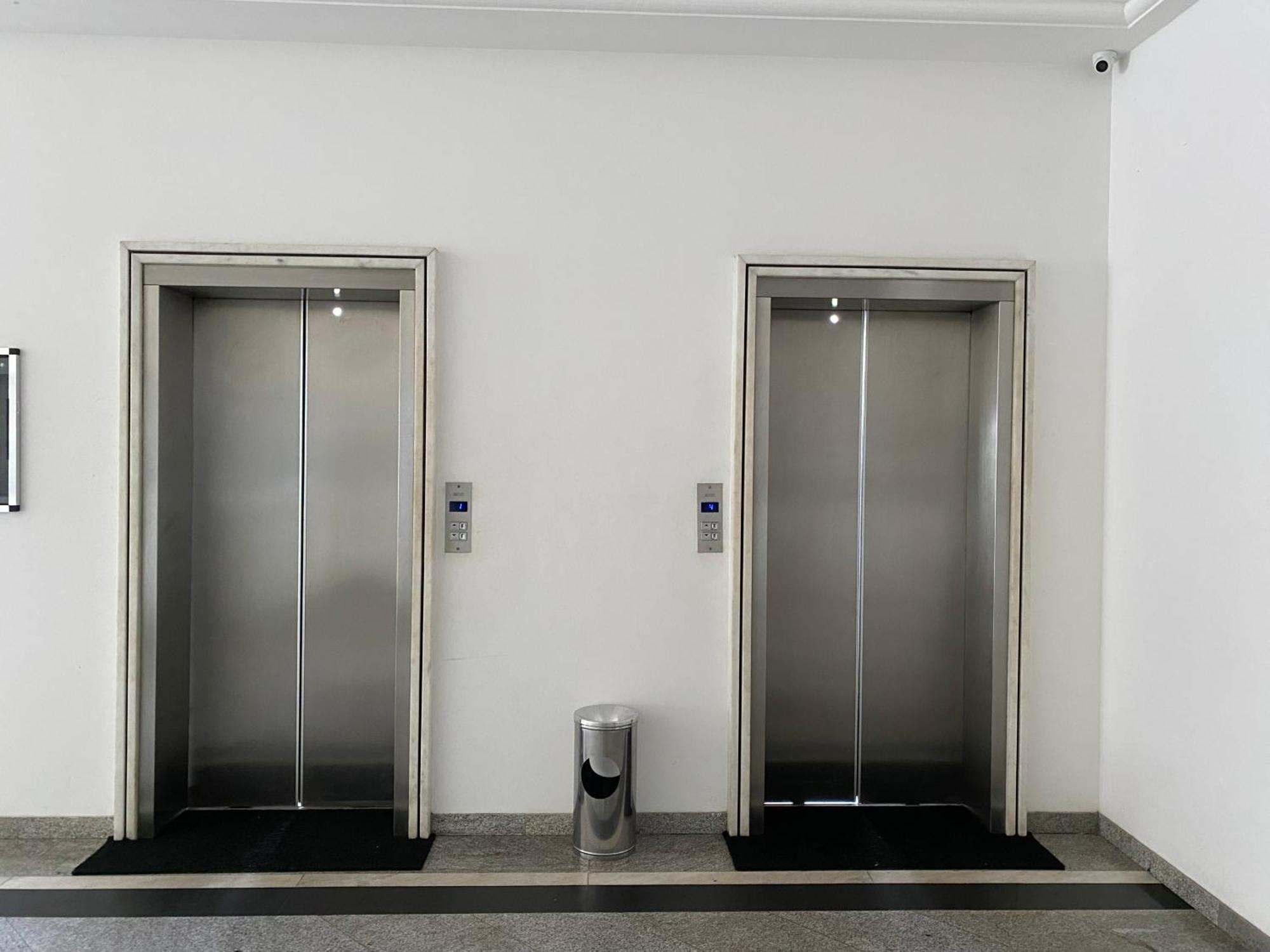 סלבאדור The Plaza Residence Service מראה חיצוני תמונה